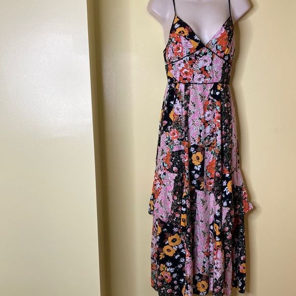 Lulus Incense and Peppermints Black Floral Dress Size small - Picture 2 of 7
